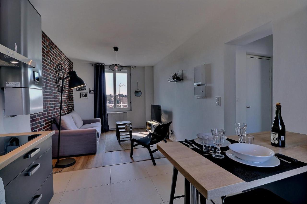Appartement Logisy En Centre-Ville De Vitre I Logisy L'Indu Vitre (Ille-et-Vilaine) Bagian luar foto